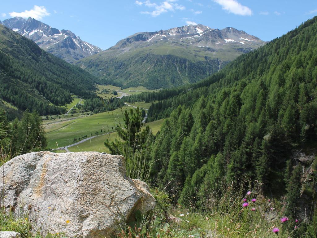 Tranquil Holiday Home In Livigno Italy Near Ski Area エクステリア 写真