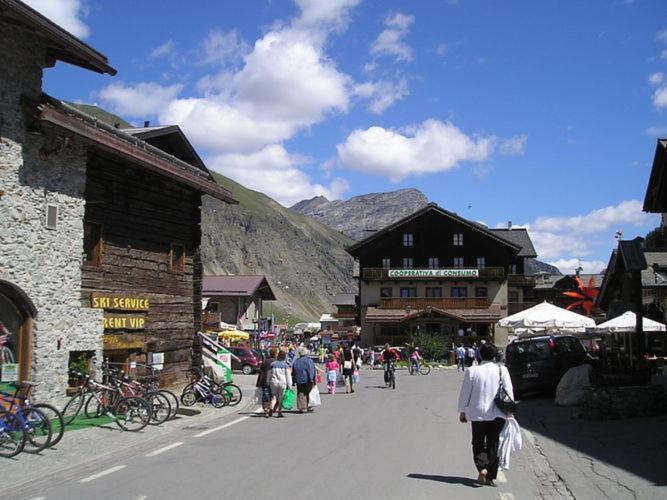 Tranquil Holiday Home In Livigno Italy Near Ski Area エクステリア 写真